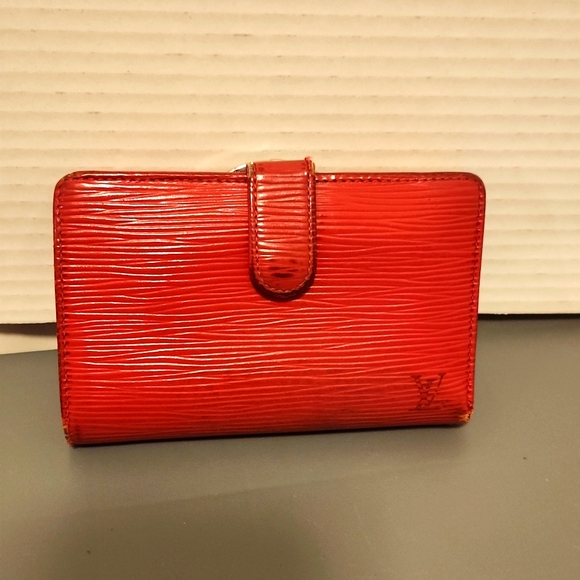 Louis Vuitton Handbags - Red LV Louis Vuitton Epi Kiss Wallet
